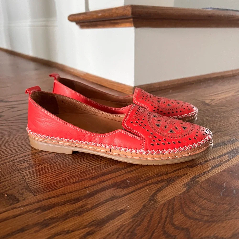 Spring Step Ingrid Red Leather Laser Cut Loafers Flats 38 Nordstrom MSRP $109.95